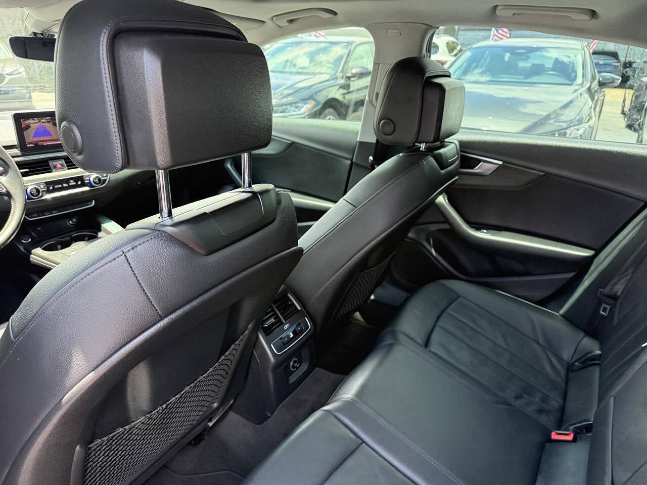 2018 Audi A4 2.0T ultra Premium 4dr Sedan w/Summer of Audi selection