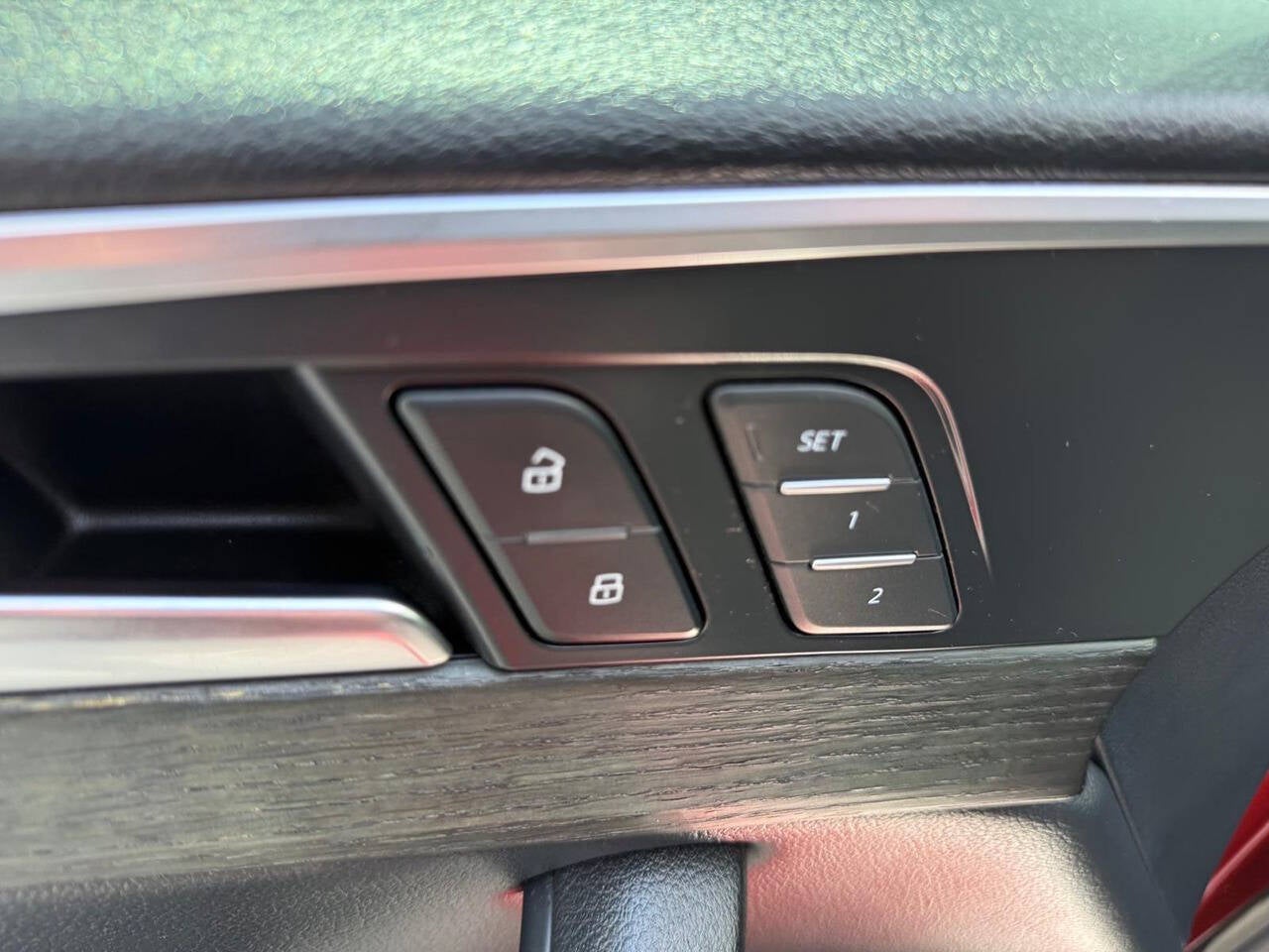 2018 Audi A4 2.0T ultra Premium 4dr Sedan w/Summer of Audi selection