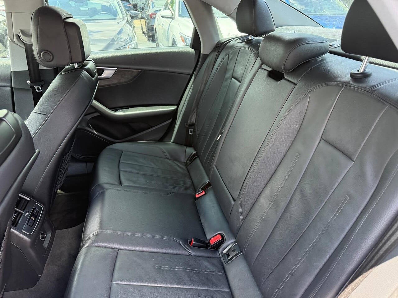 2018 Audi A4 2.0T ultra Premium 4dr Sedan w/Summer of Audi selection