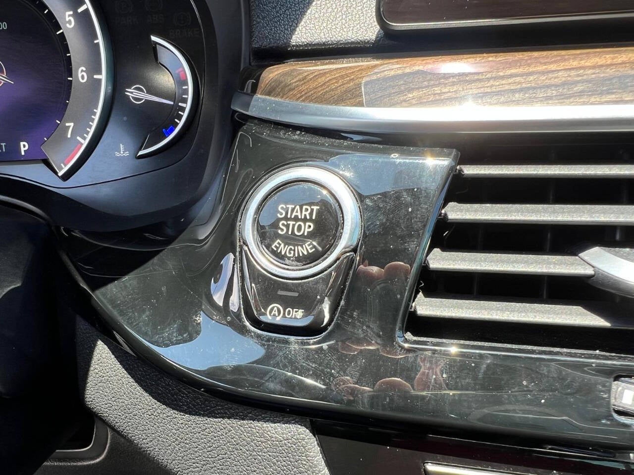 2018 BMW 5 Series 530i 4dr Sedan