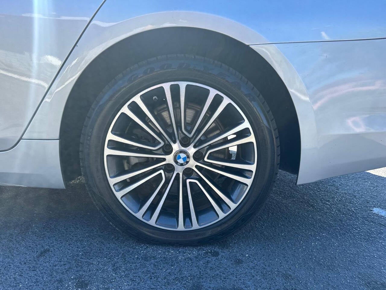 2018 BMW 5 Series 530i 4dr Sedan