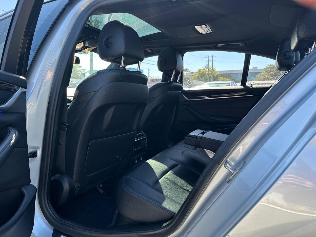 2018 BMW 5 Series 530i 4dr Sedan