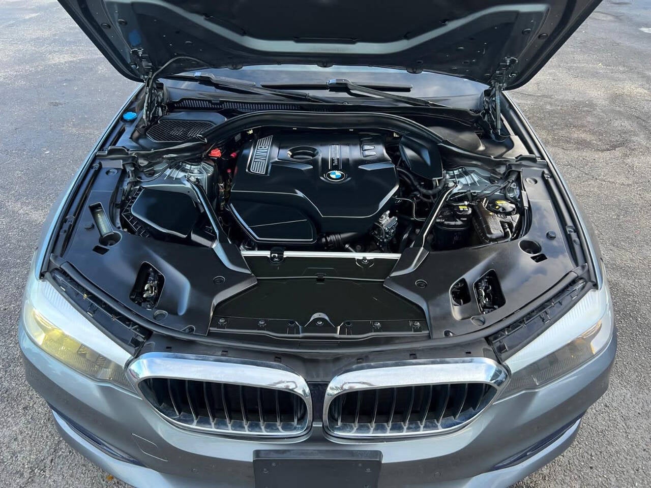 2018 BMW 5 Series 530i 4dr Sedan