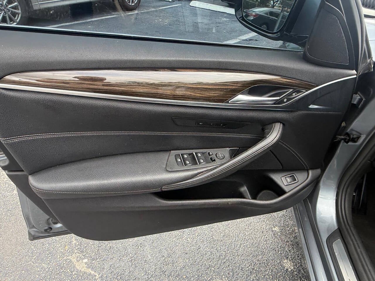 2018 BMW 5 Series 530i 4dr Sedan