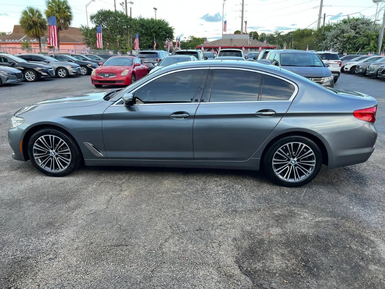 2018 BMW 5 Series 530i 4dr Sedan