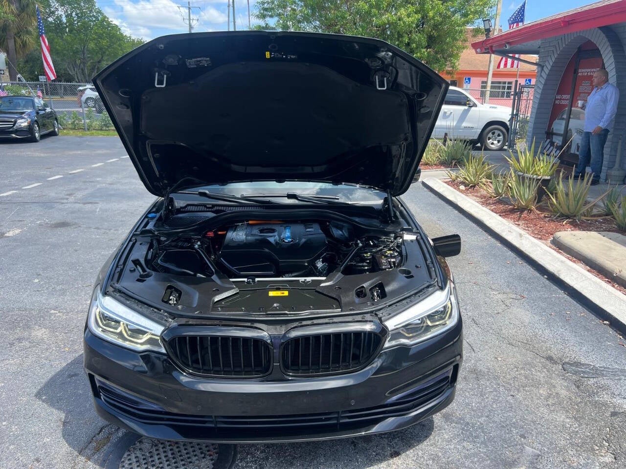 2018 BMW 5 Series 530e iPerformance 4dr Sedan