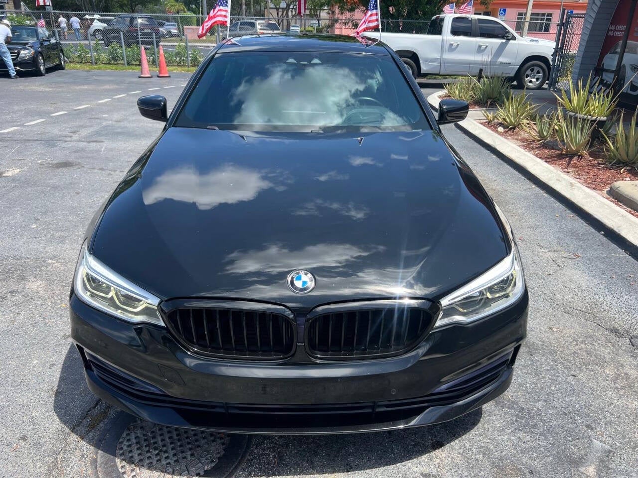 2018 BMW 5 Series 530e iPerformance 4dr Sedan