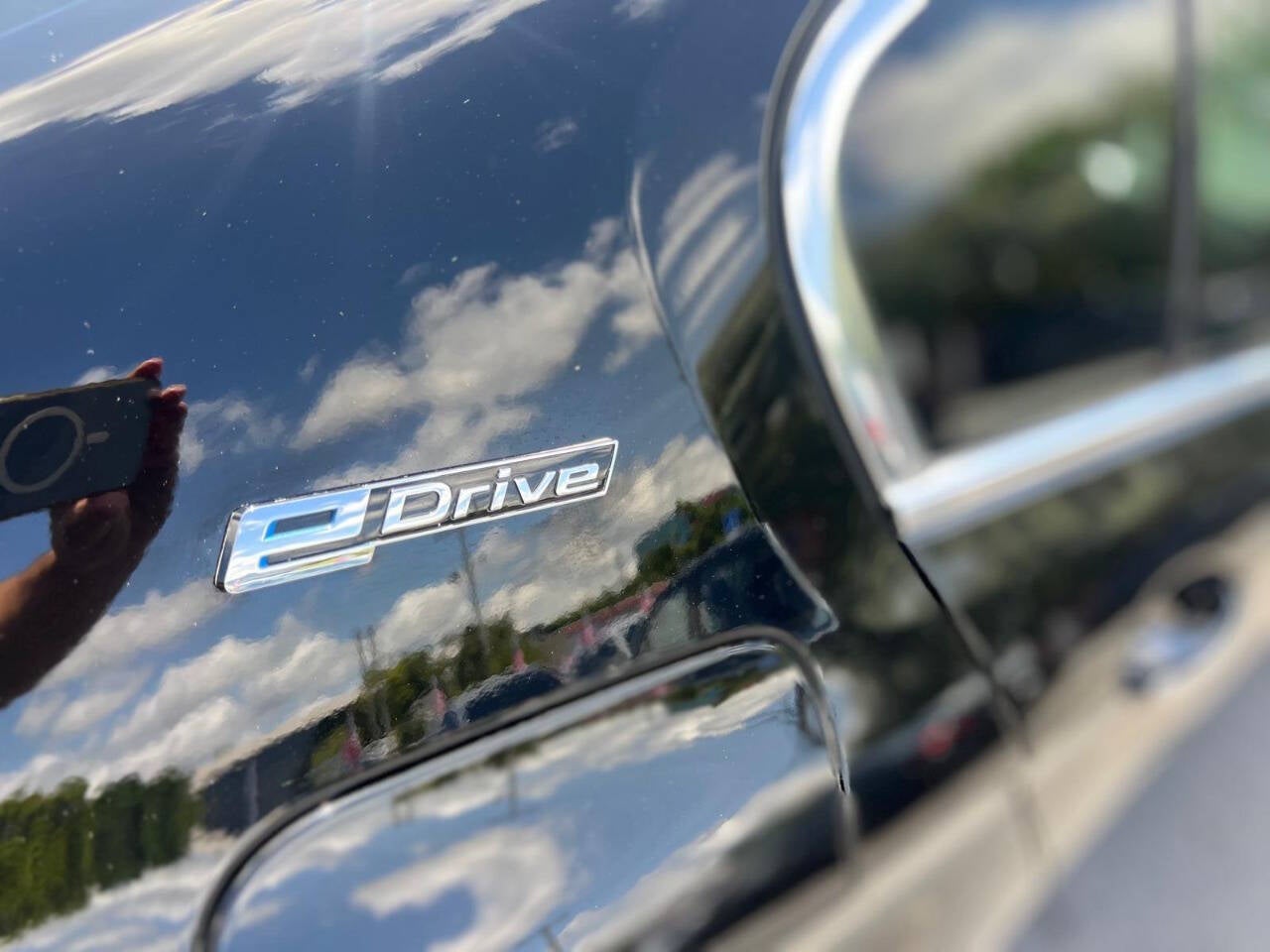 2018 BMW 5 Series 530e iPerformance 4dr Sedan