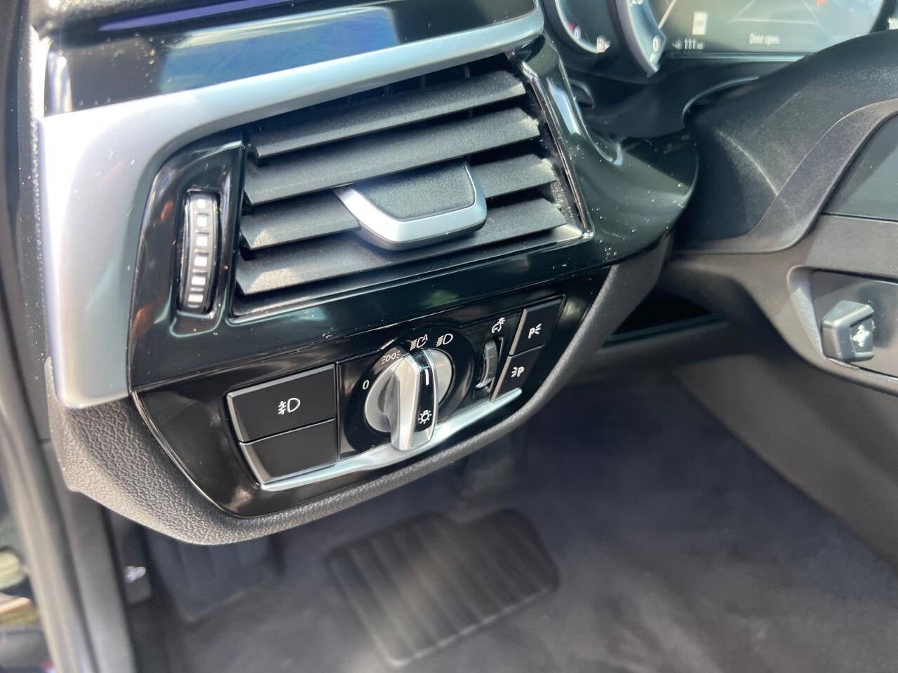 2018 BMW 5 Series 530e iPerformance 4dr Sedan