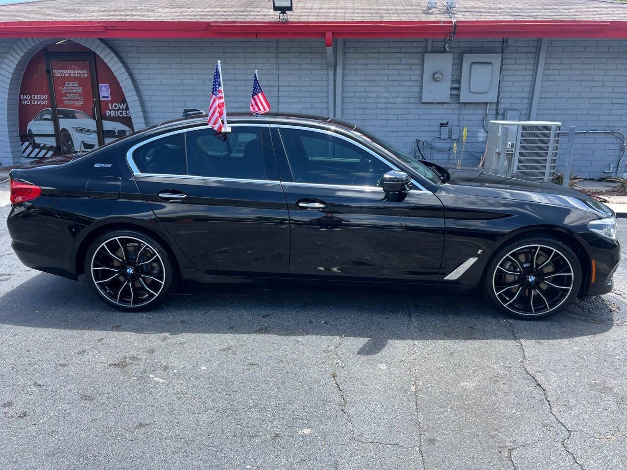 2018 BMW 5 Series 530e iPerformance 4dr Sedan