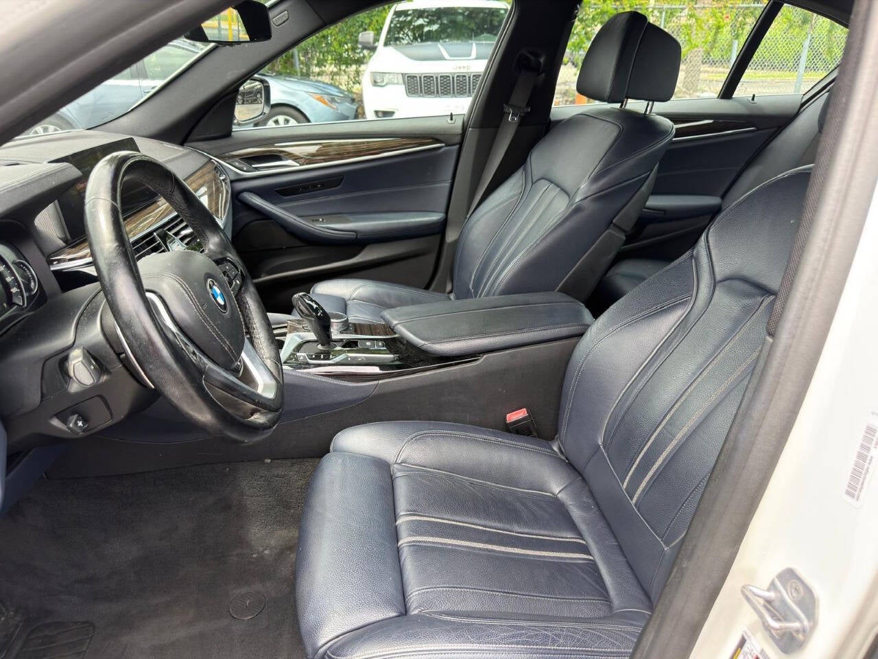 2018 BMW 5 Series 530e xDrive iPerformance AWD 4dr Sedan