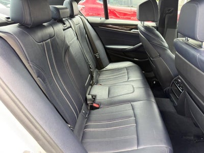 2018 BMW 5 Series 530e xDrive iPerformance AWD 4dr Sedan