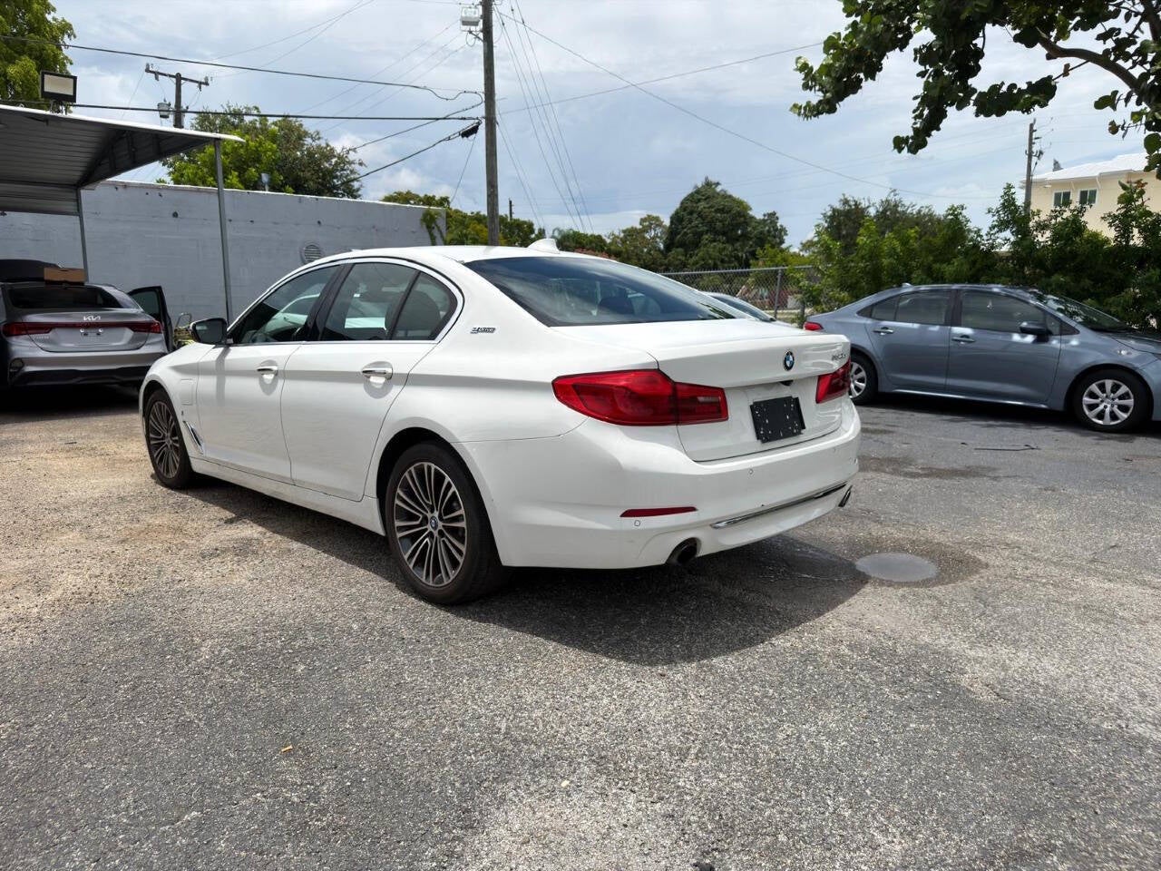 2018 BMW 5 Series 530e xDrive iPerformance AWD 4dr Sedan