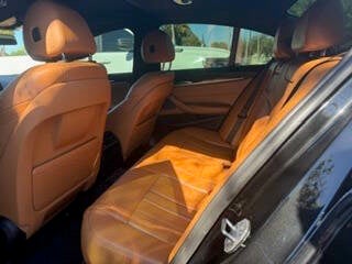 2018 BMW 5 Series 530e xDrive iPerformance AWD 4dr Sedan