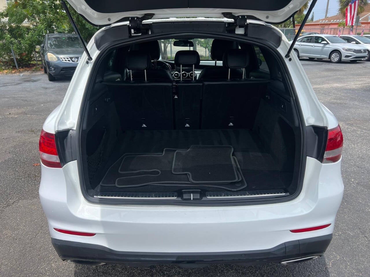 2017 Mercedes-Benz GLC GLC 300 4dr SUV