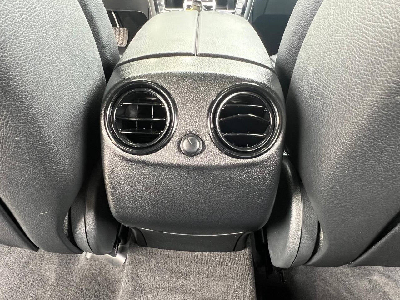 2017 Mercedes-Benz GLC GLC 300 4dr SUV