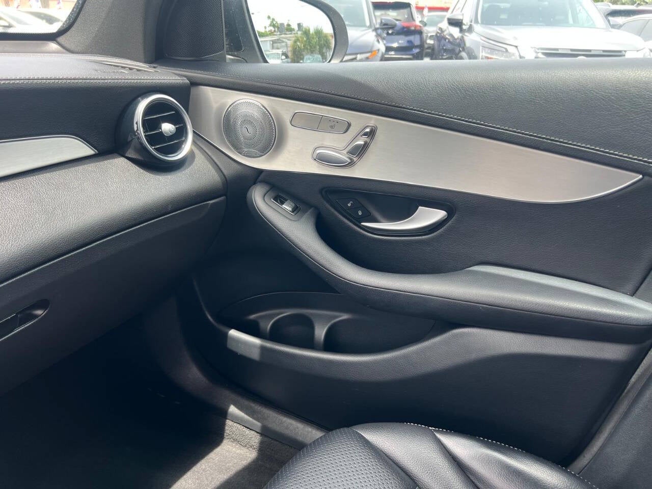 2017 Mercedes-Benz GLC GLC 300 4dr SUV