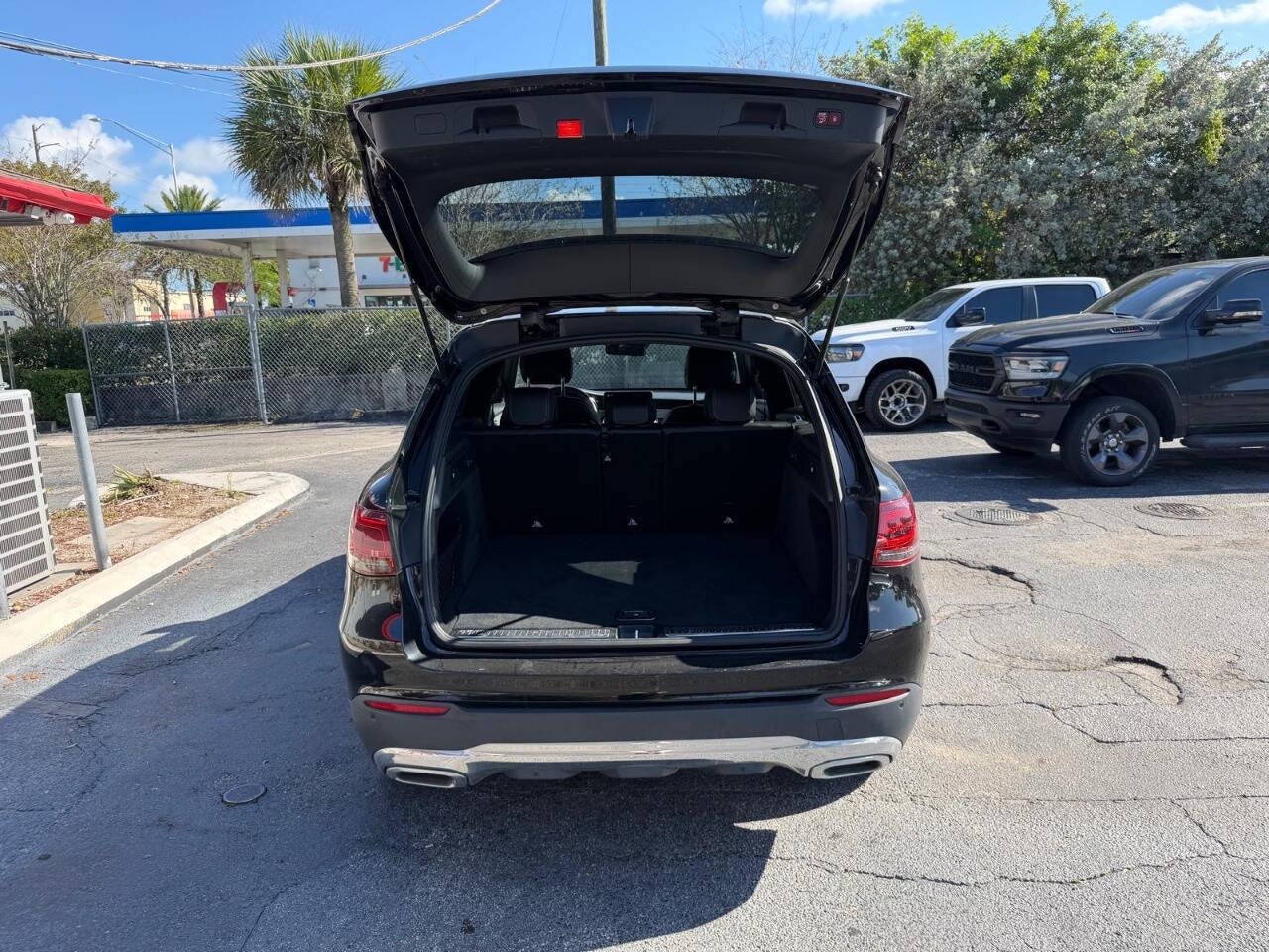 2020 Mercedes-Benz GLC GLC 300 4MATIC® AWD 4dr SUV