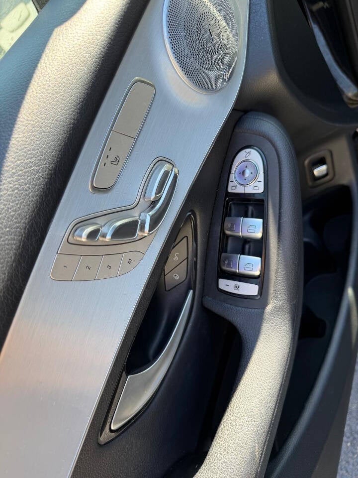 2020 Mercedes-Benz GLC GLC 300 4MATIC® AWD 4dr SUV