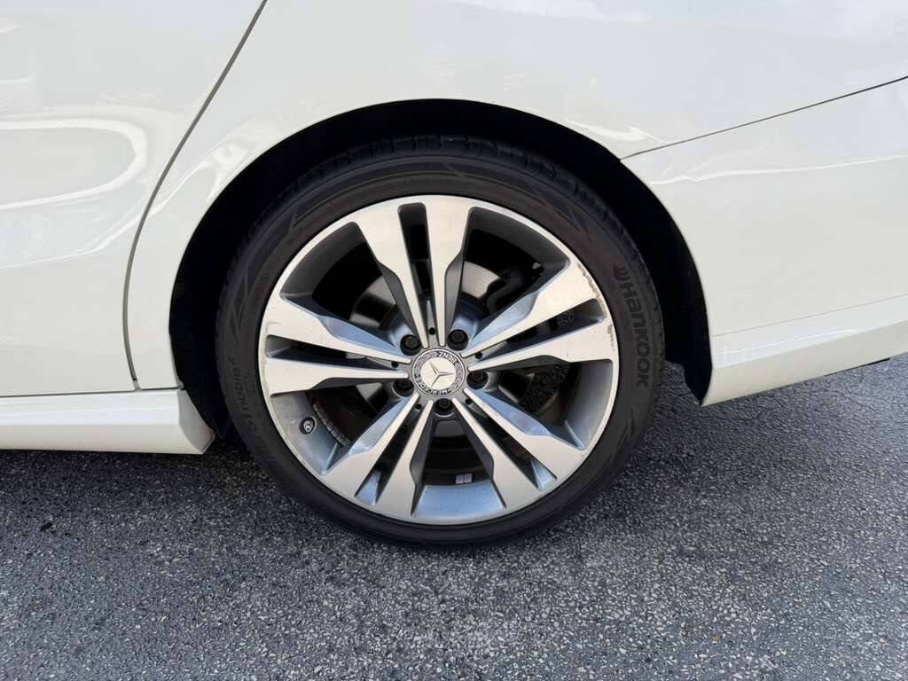 2016 Mercedes-Benz CLA CLA 250 4dr Sedan