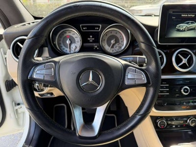 2016 Mercedes-Benz CLA CLA 250 4dr Sedan