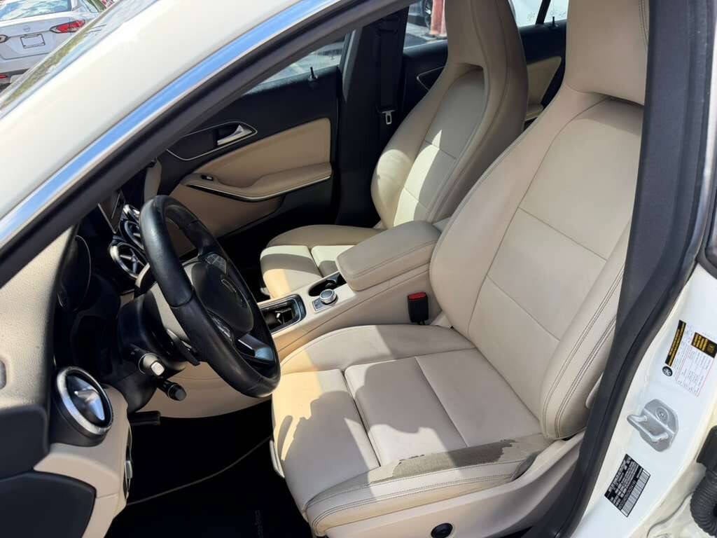 2016 Mercedes-Benz CLA CLA 250 4dr Sedan