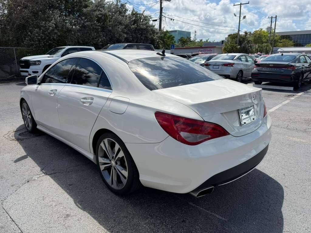 2016 Mercedes-Benz CLA CLA 250 4dr Sedan