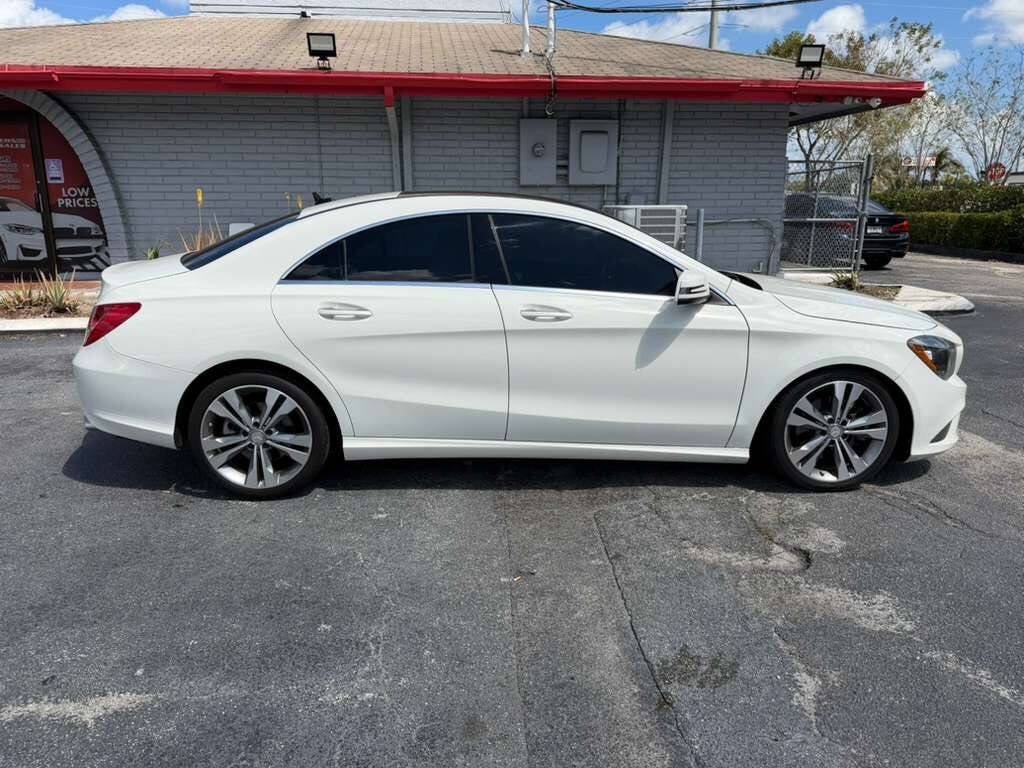 2016 Mercedes-Benz CLA CLA 250 4dr Sedan
