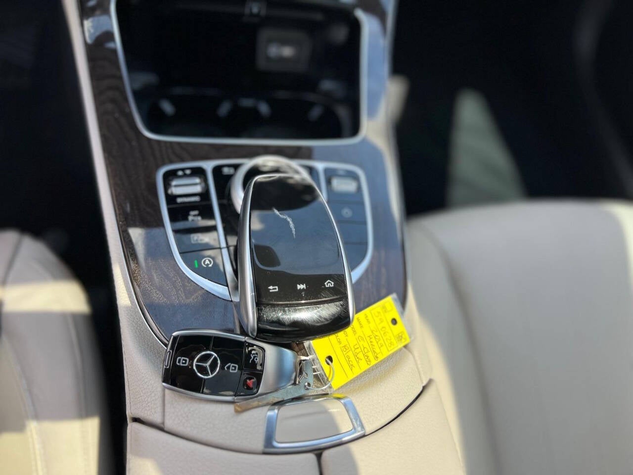 2019 Mercedes-Benz E-Class E 300 4dr Sedan