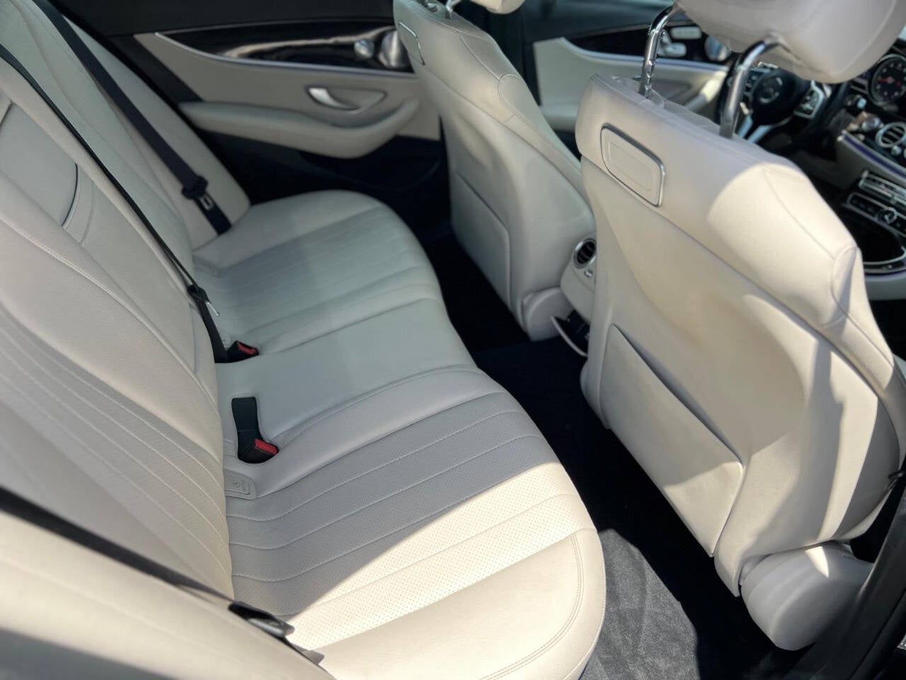 2019 Mercedes-Benz E-Class E 300 4dr Sedan