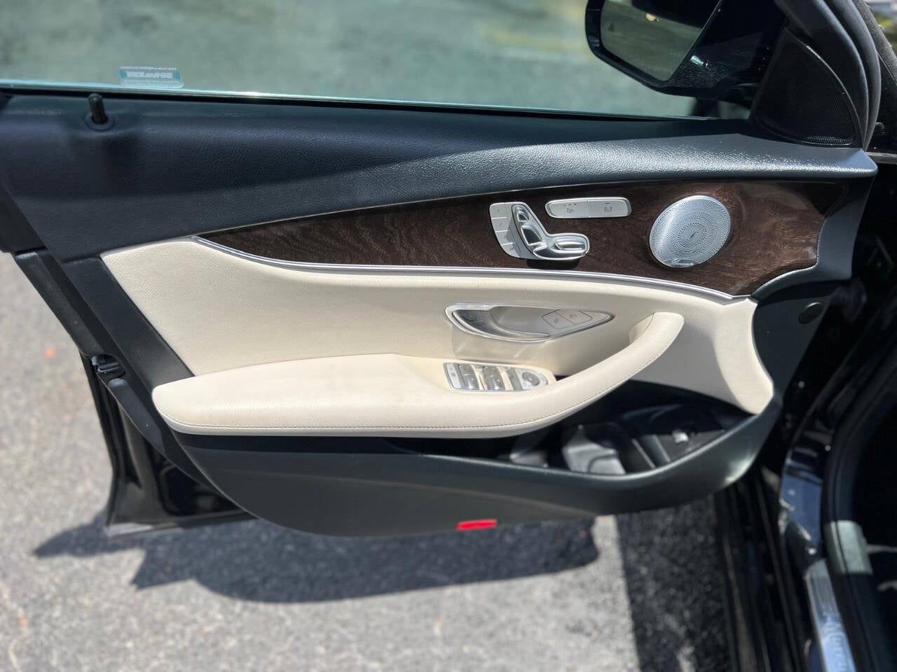 2019 Mercedes-Benz E-Class E 300 4dr Sedan