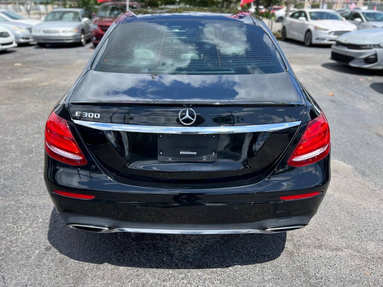 2019 Mercedes-Benz E-Class E 300 4dr Sedan