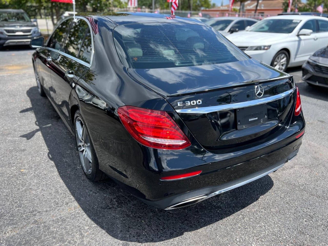 2019 Mercedes-Benz E-Class E 300 4dr Sedan