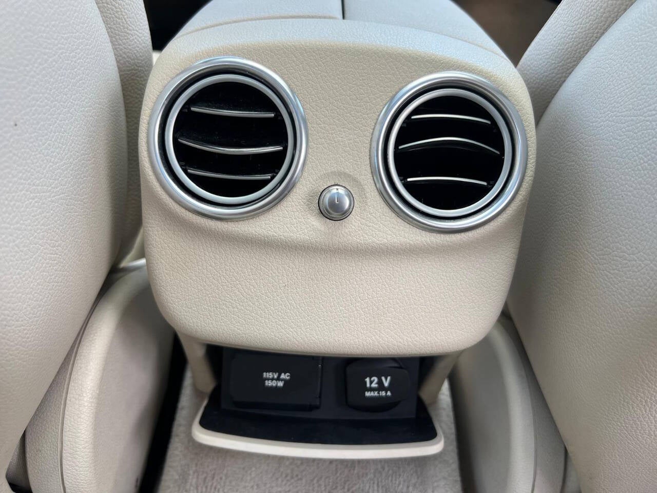 2018 Mercedes-Benz E-Class E 300 4MATIC® AWD 4dr Sedan