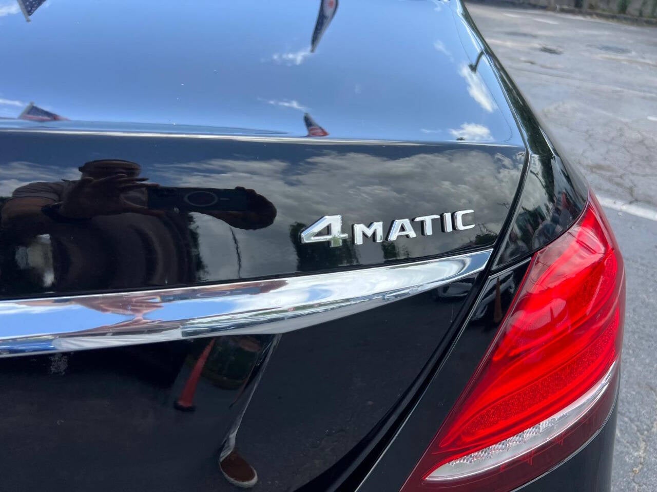 2018 Mercedes-Benz E-Class E 300 4MATIC® AWD 4dr Sedan