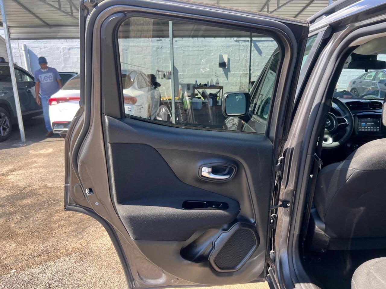 2021 Jeep Renegade Islander 4dr SUV