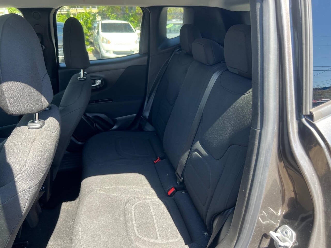 2021 Jeep Renegade Islander 4dr SUV